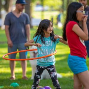 girl hoola hooping at midwest kidfest