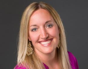 headshot of Jayne Gust