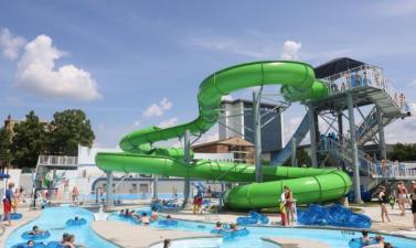 Photo of lazy river at Island Park Pool