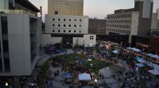 Photo of Broadway Square night bazaar